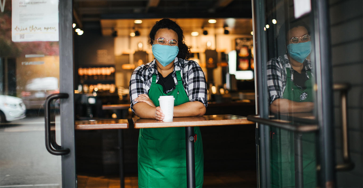 Starbucks Announces Third Pay Increase In Just Over A Year Nation S   Starbucks Employee 